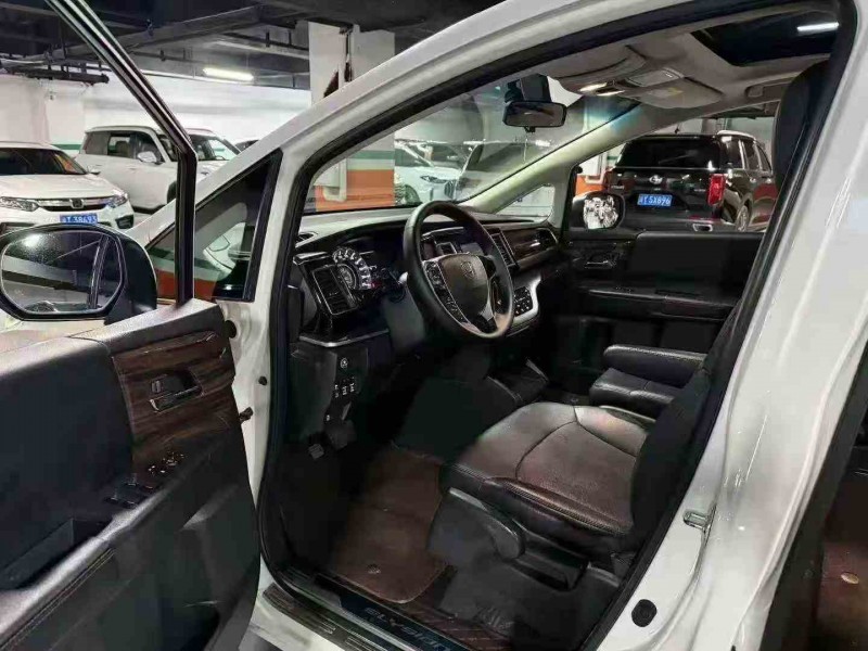 毕节19年本田艾力绅4