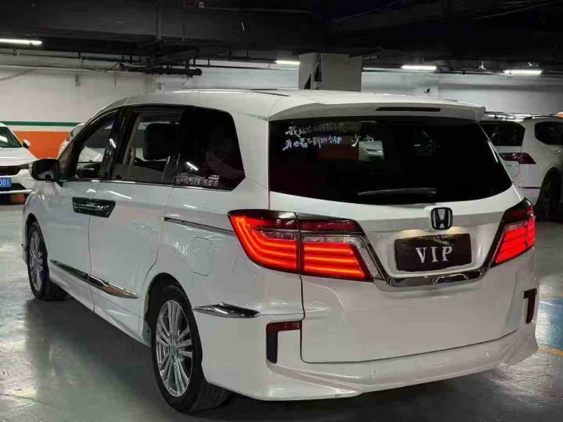 毕节19年本田艾力绅8