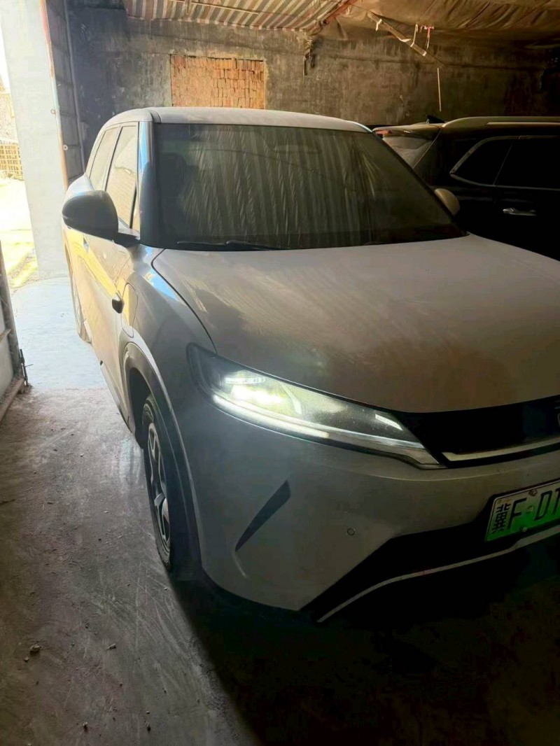 保定25年比亞迪元2