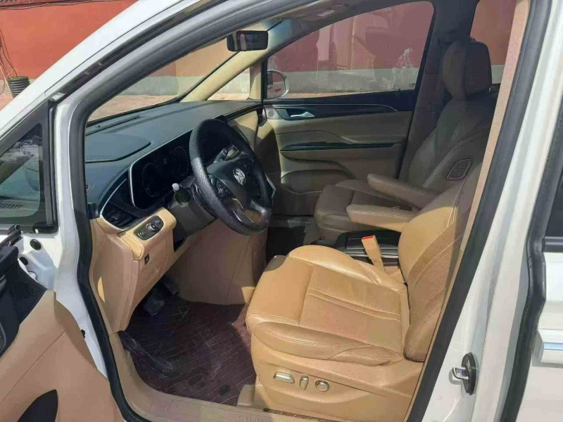 新乡20年别克GL83