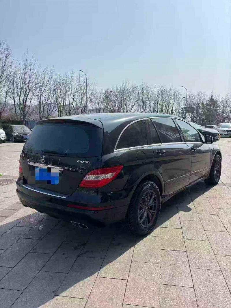 张家口16年奔驰R8
