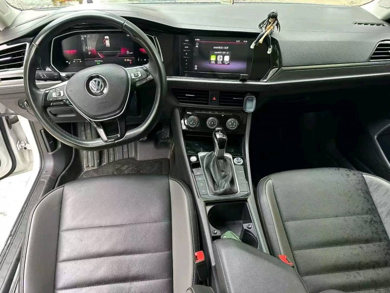 湘潭21年大众速腾6