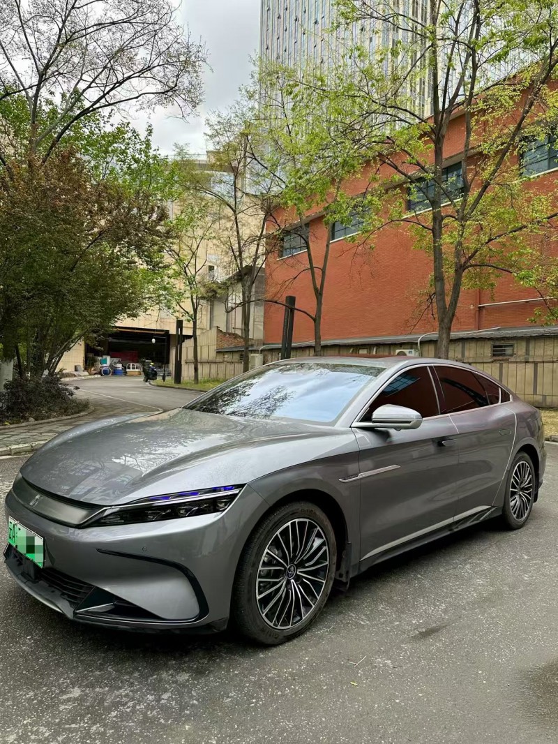 成都24年比亚迪汉2