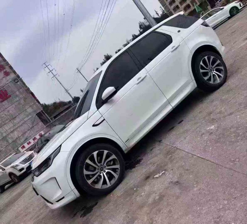 岳阳20年路虎揽胜运动3