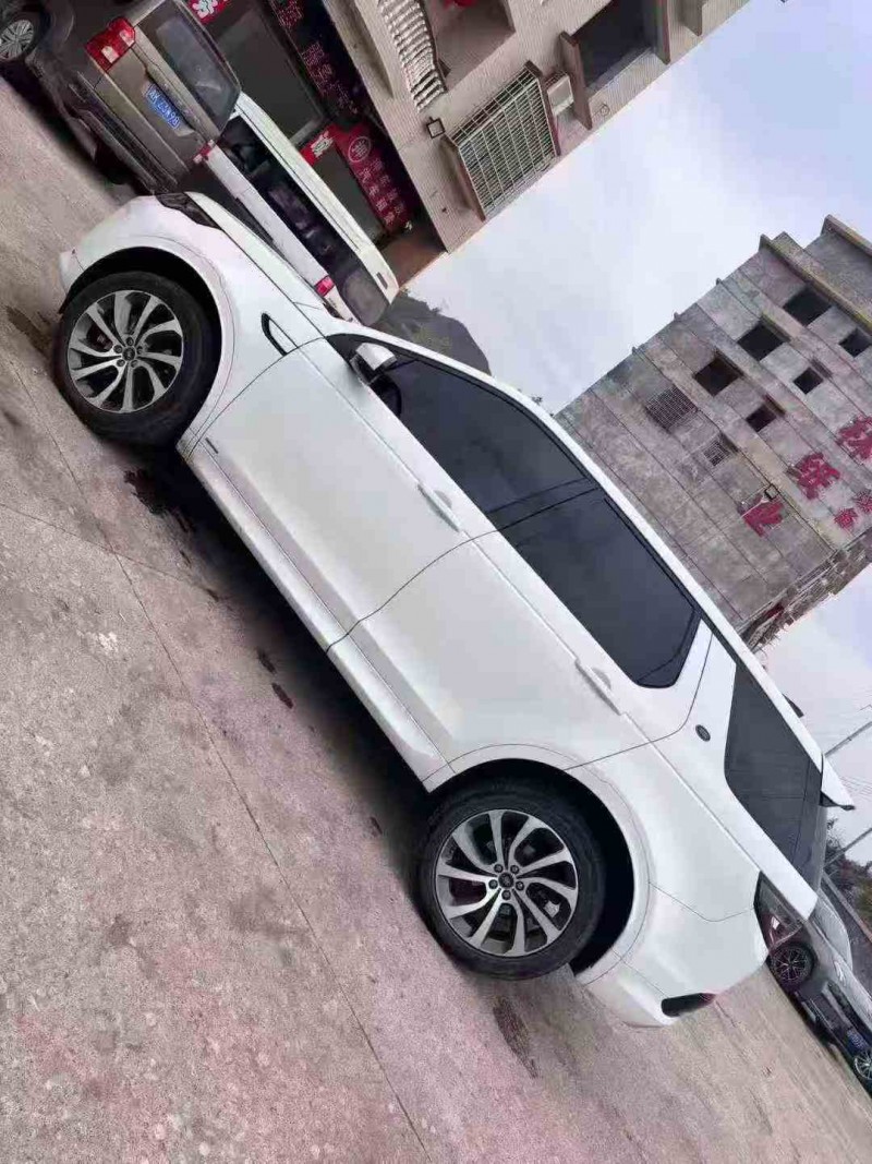 岳阳20年路虎揽胜运动8