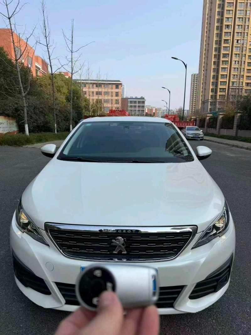 阜阳17年东风标致1