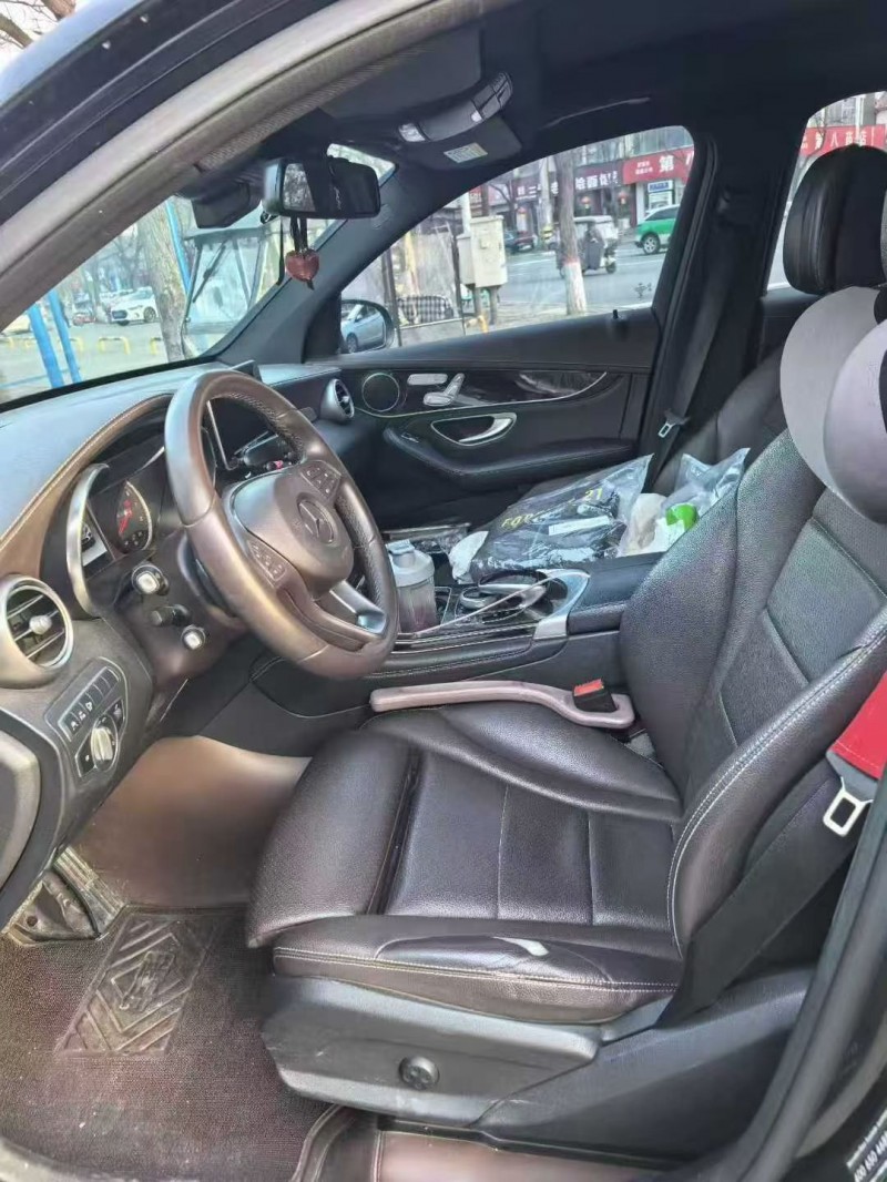 济源19年奔驰GLC4