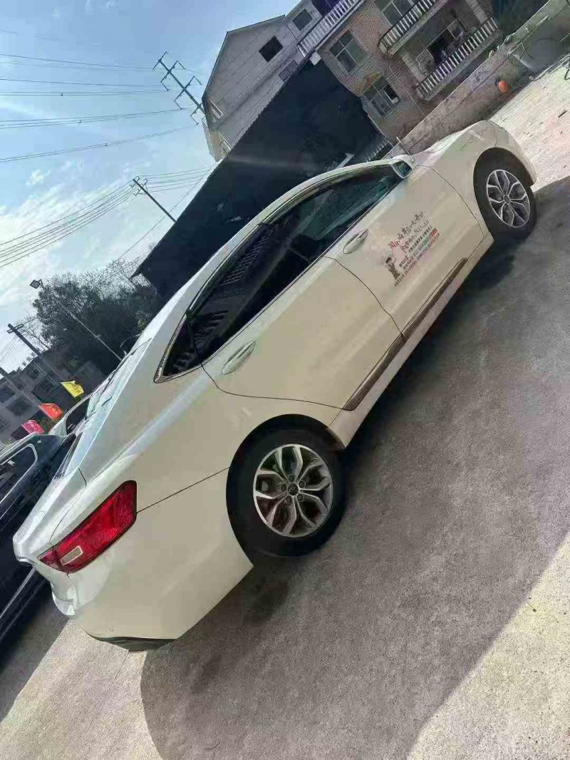 常德16年吉利博瑞7