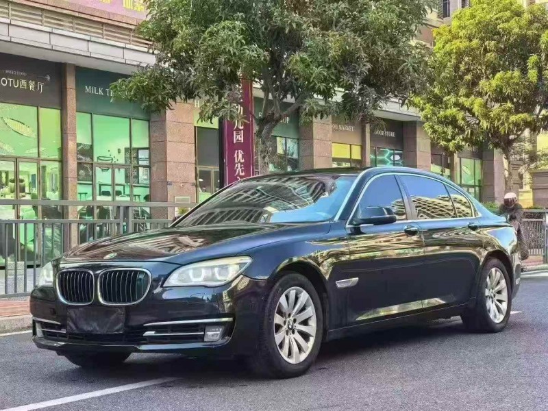 广州13年宝马7系3