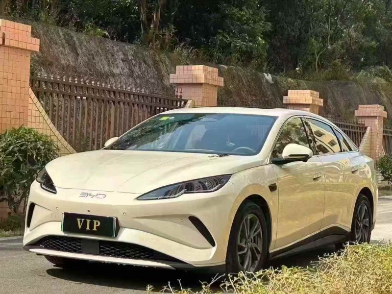 广州25年比亚迪海豹2