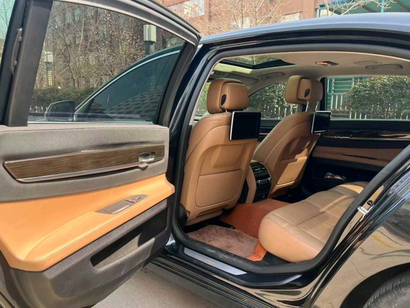 枣庄14年宝马7系4