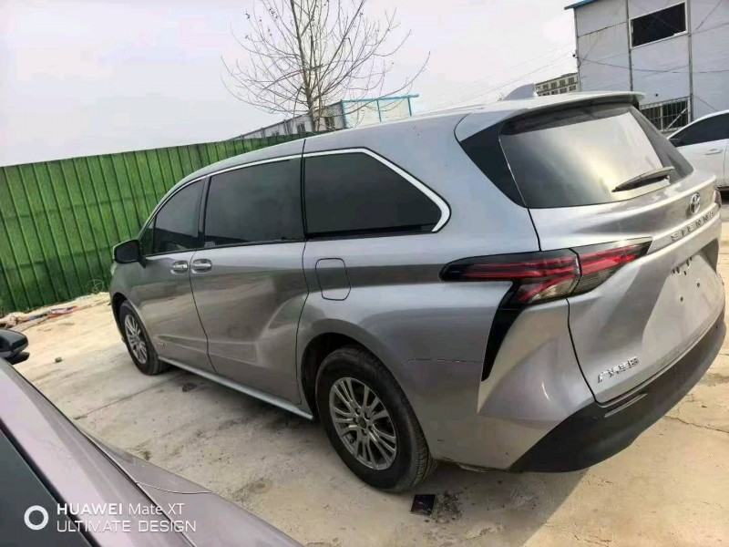 潍坊24年丰田塞纳3