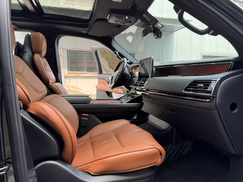 徐州20年林肯领航员8