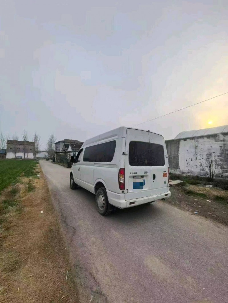 东营22年大通V808