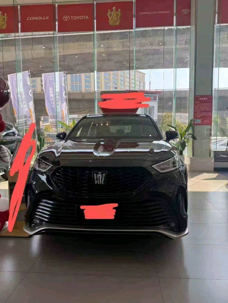 鄂州26年豐田皇冠1