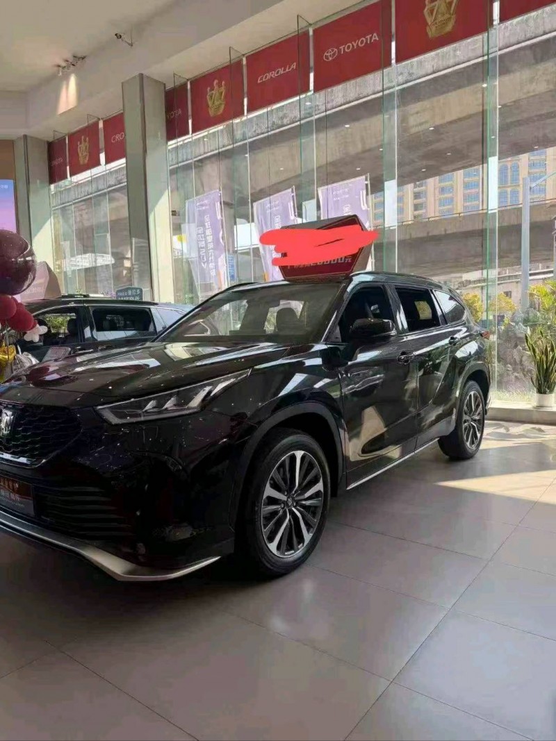 鄂州26年豐田皇冠2