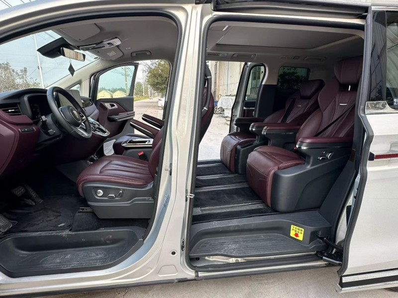 徐州23年红旗HQ96