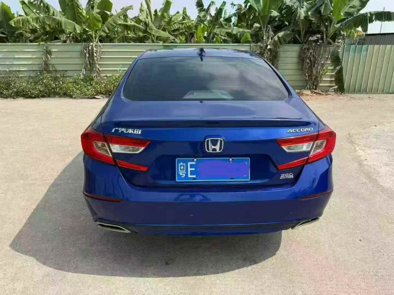 湛江20年本田雅阁9