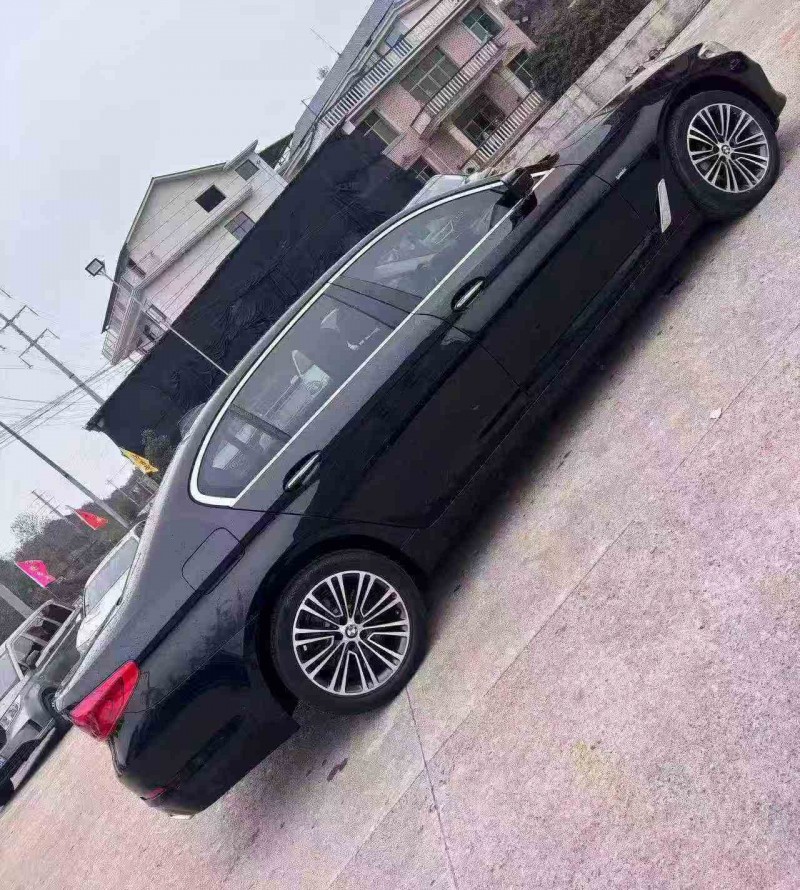 衡阳18年宝马5系8