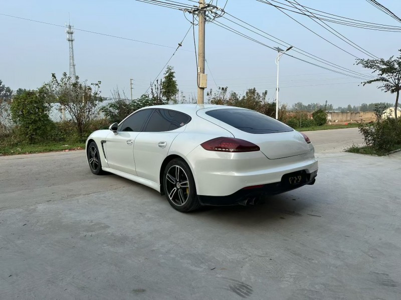 徐州11年保时捷帕拉梅拉3