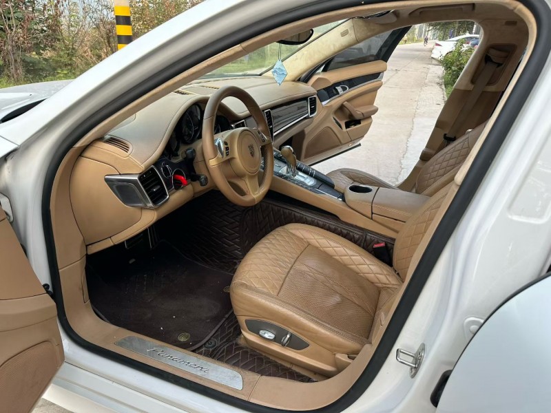 徐州11年保时捷帕拉梅拉8