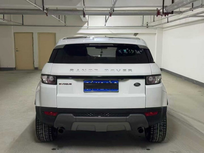 許昌15年路虎極光6