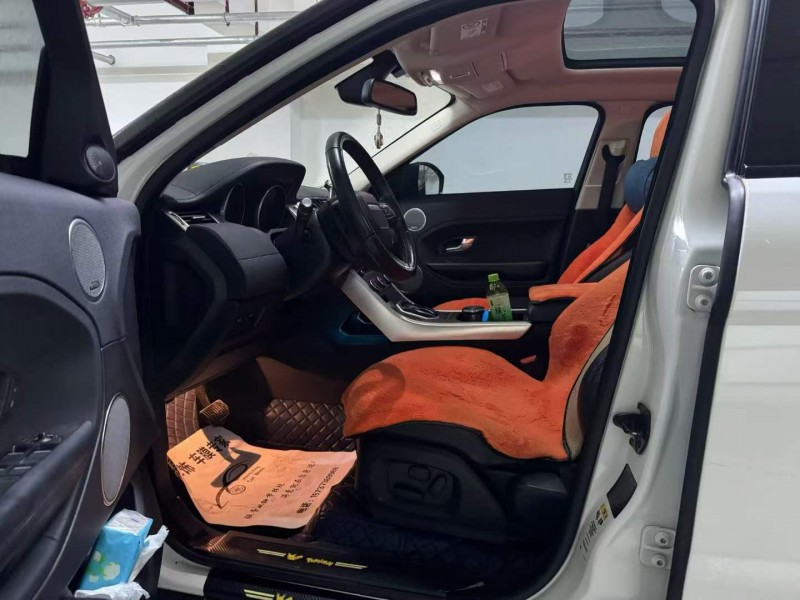 許昌15年路虎極光9