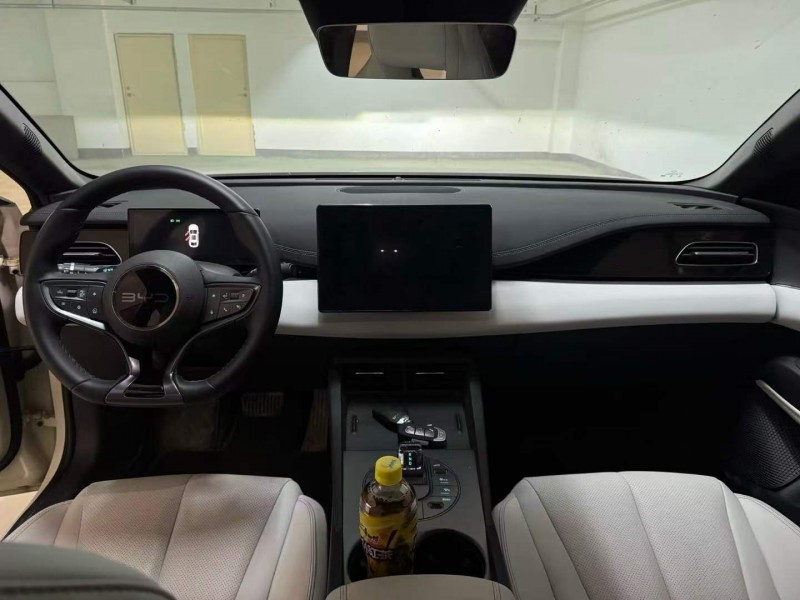 許昌25年比亞迪海豹6