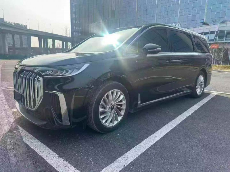 南通23年岚图汽车梦想家2