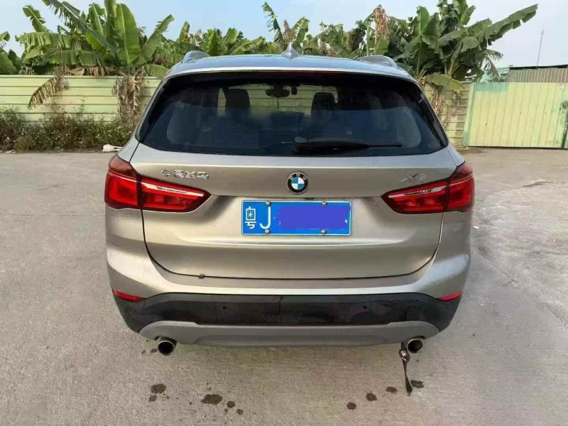 湛江18年宝马X19