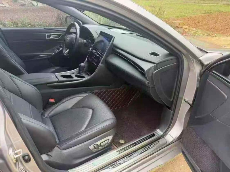 防城港23年丰田亚洲龙5