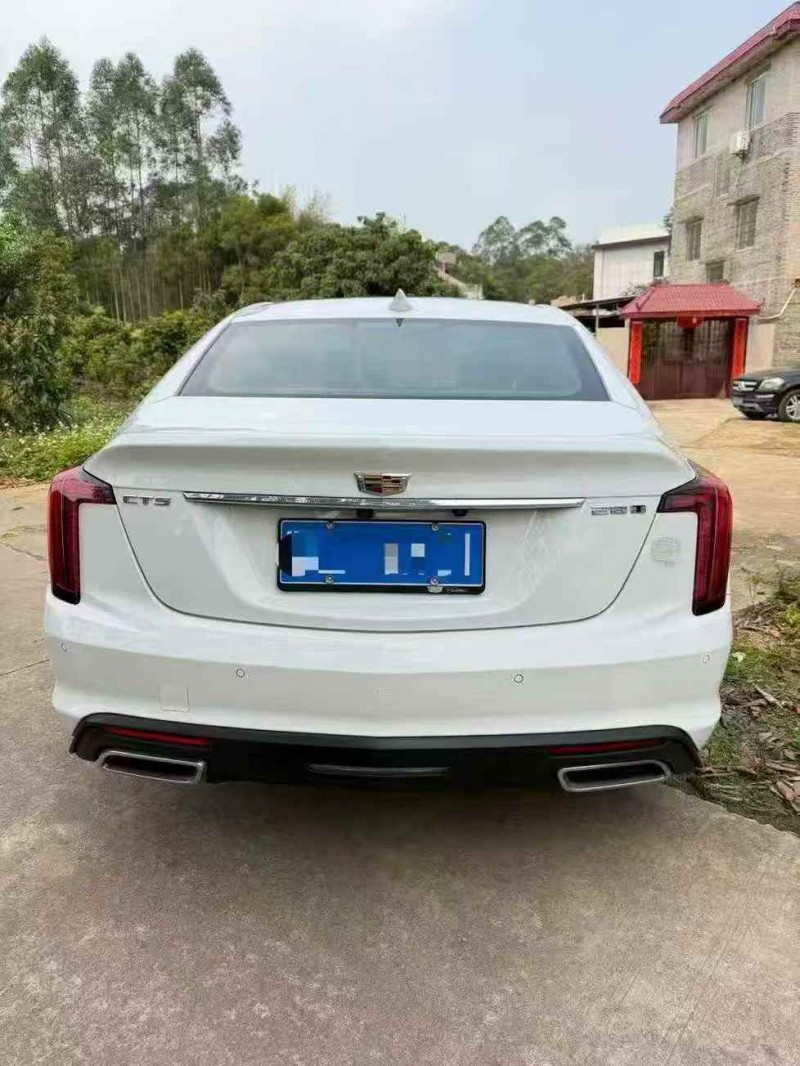 岳阳20年凯迪拉克CT57