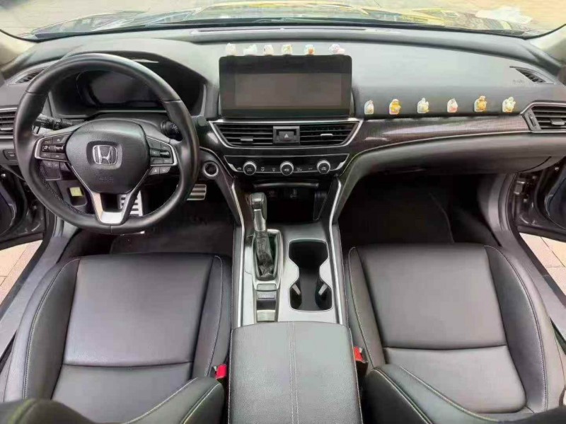 佛山23年本田雅阁6