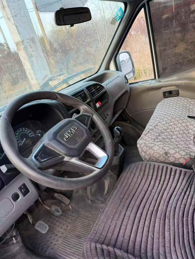 济宁19年江铃特顺6
