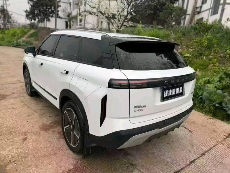 重庆24年奇瑞探索4