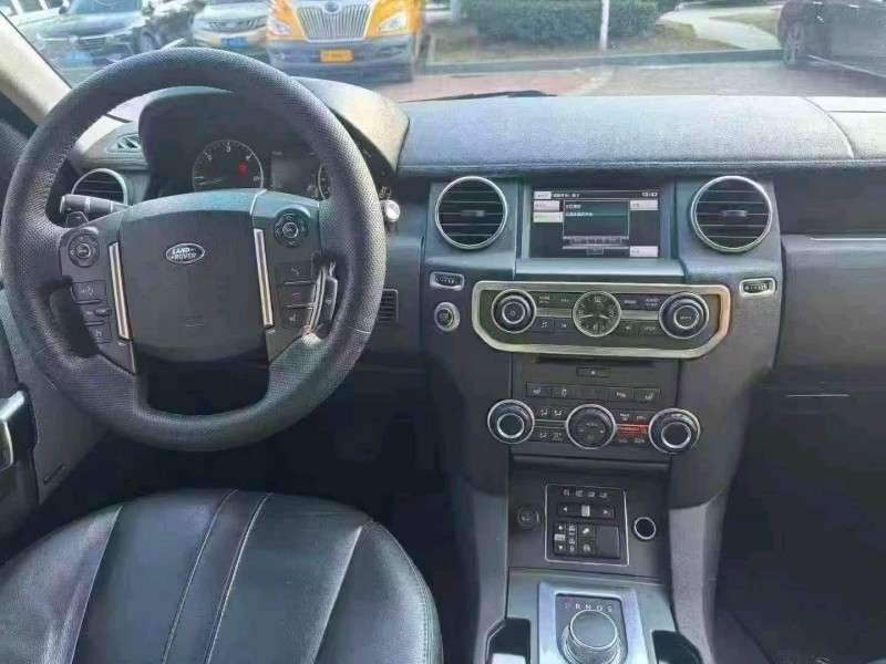 襄阳15年路虎发现8