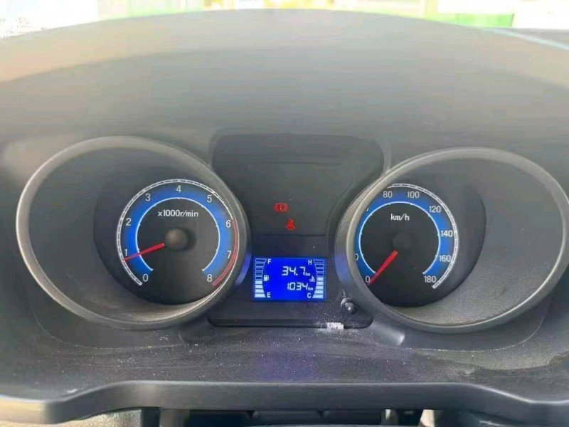 淄博25年长安汽车跨越王3