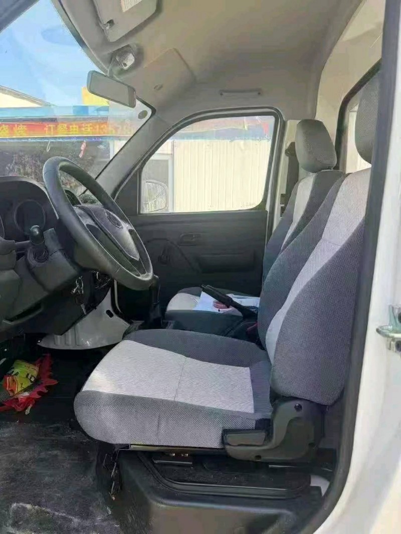 淄博25年长安汽车跨越王8