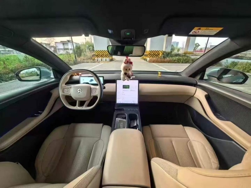 嘉兴23年蔚来ET56