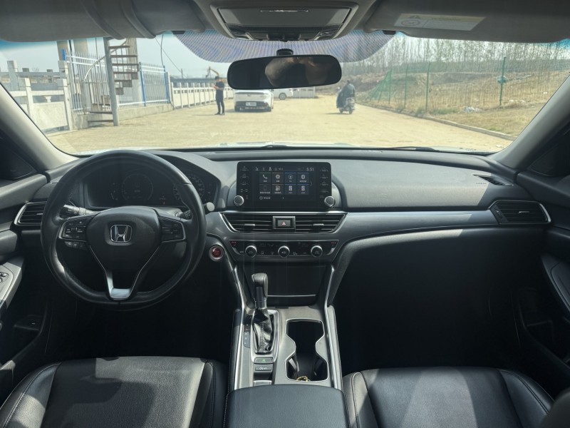 郑州18年本田雅阁3