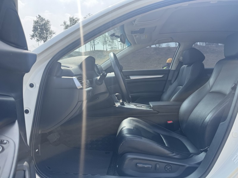 郑州18年本田雅阁5