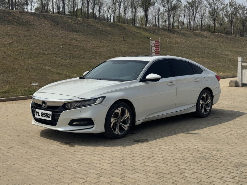 郑州18年本田雅阁7