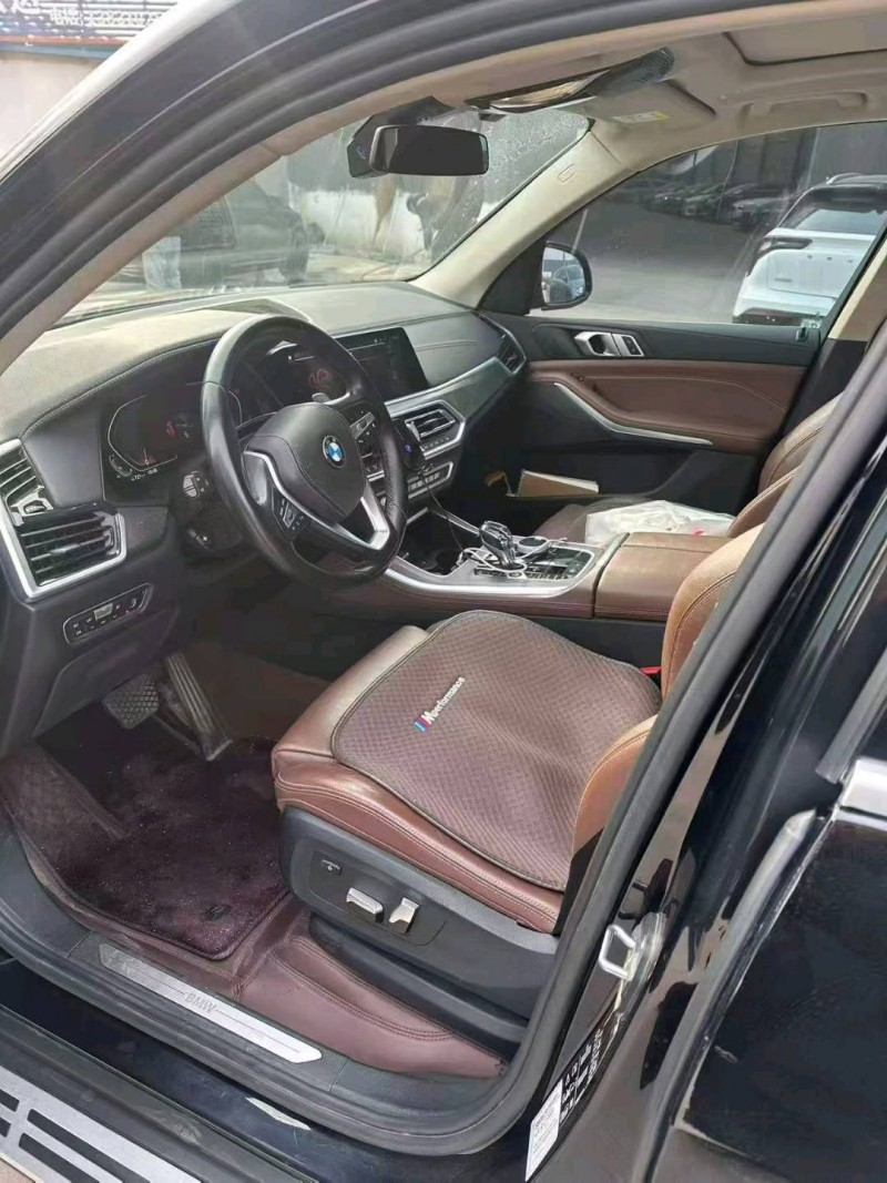 邢台20年宝马X57