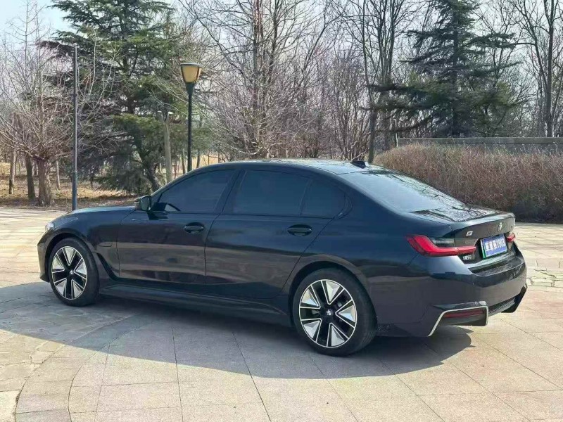 东营25年宝马I37