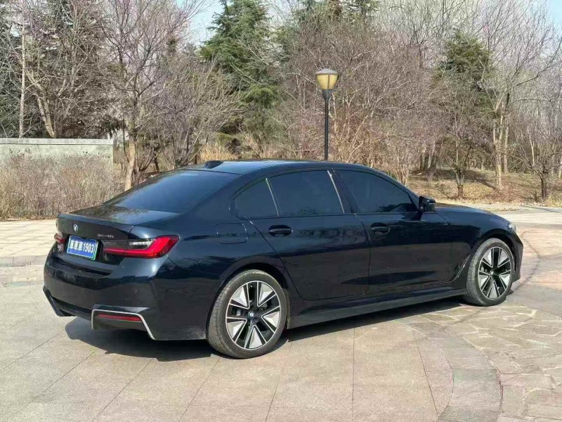 东营25年宝马I38