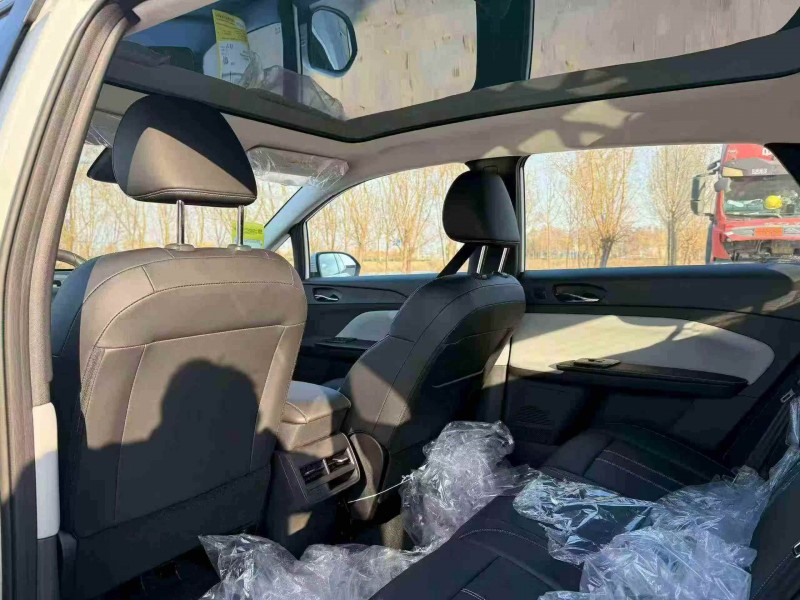 枣庄25年启辰VX64