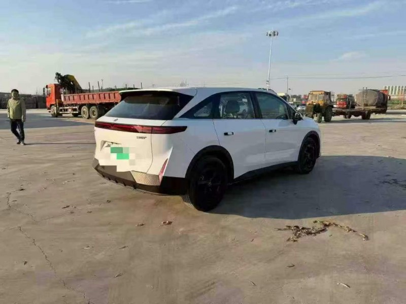 枣庄25年启辰VX66