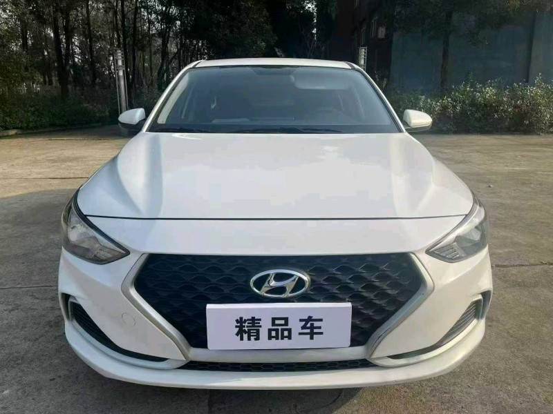 襄陽22年現代悅動1