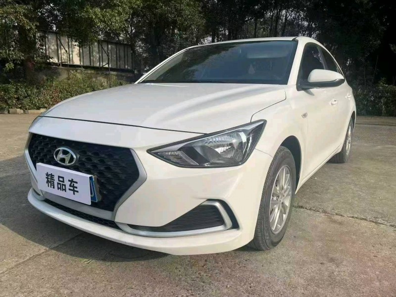 襄陽22年現代悅動2