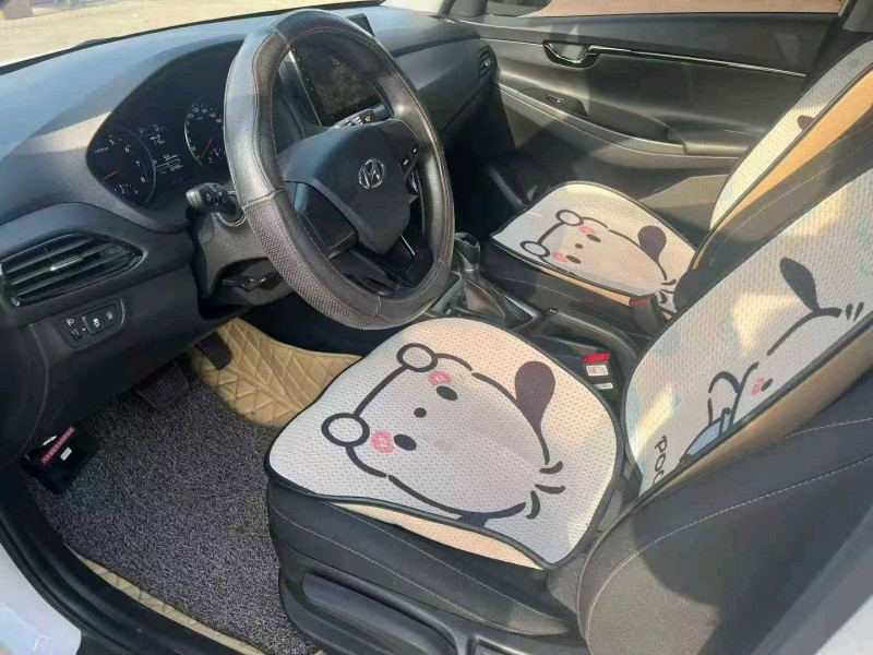 襄陽22年現代悅動5